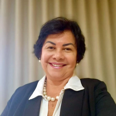 Andrea Rodrigues